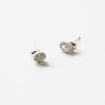 Silver Oval Cz Earrings,sterling Silver,simple..
