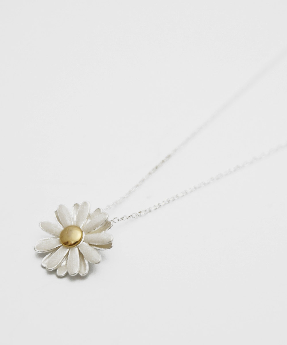 White Daisy Silver Necklace,sterling Silver,cute Necklace,delicate Jewelry,flower Charm Necklace,engagement,wedding,holiday,birthday Gift